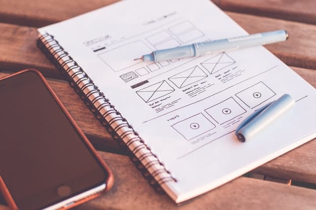 Un desarrollo frontend muchas veces necesita de papel para iterar entre ideas mas rapido